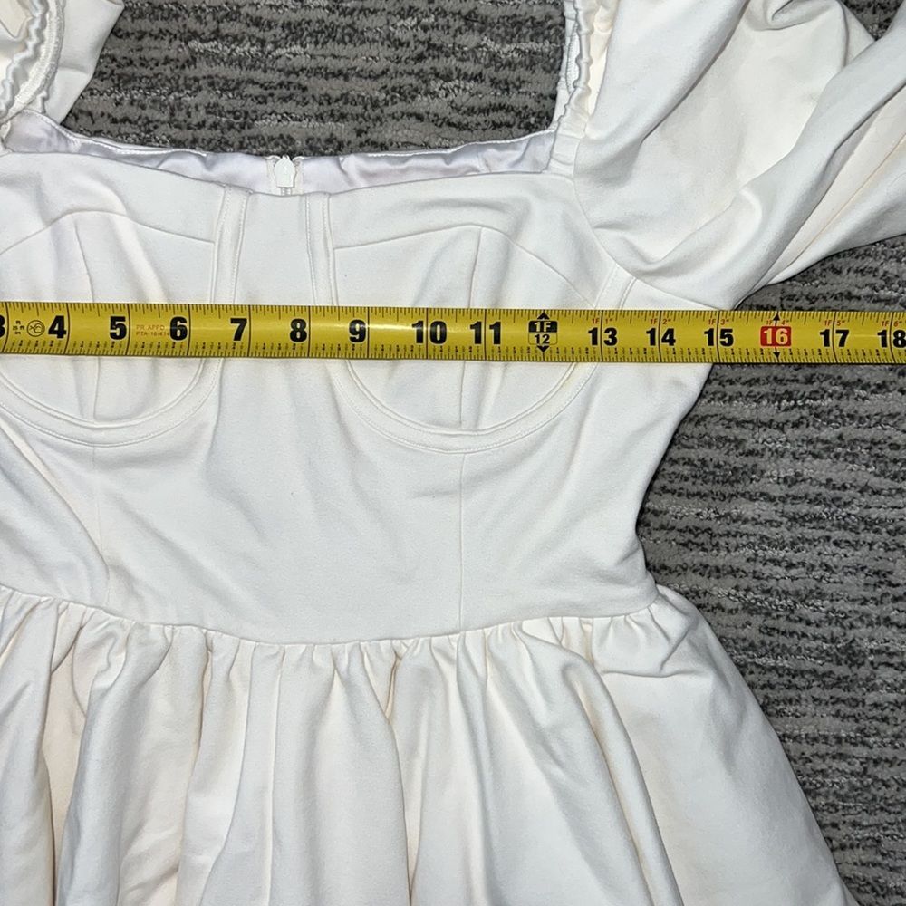 NWT SELKIE x REVOLVE The Boleyn Dress in Ivory Small - Picture 11 of 15